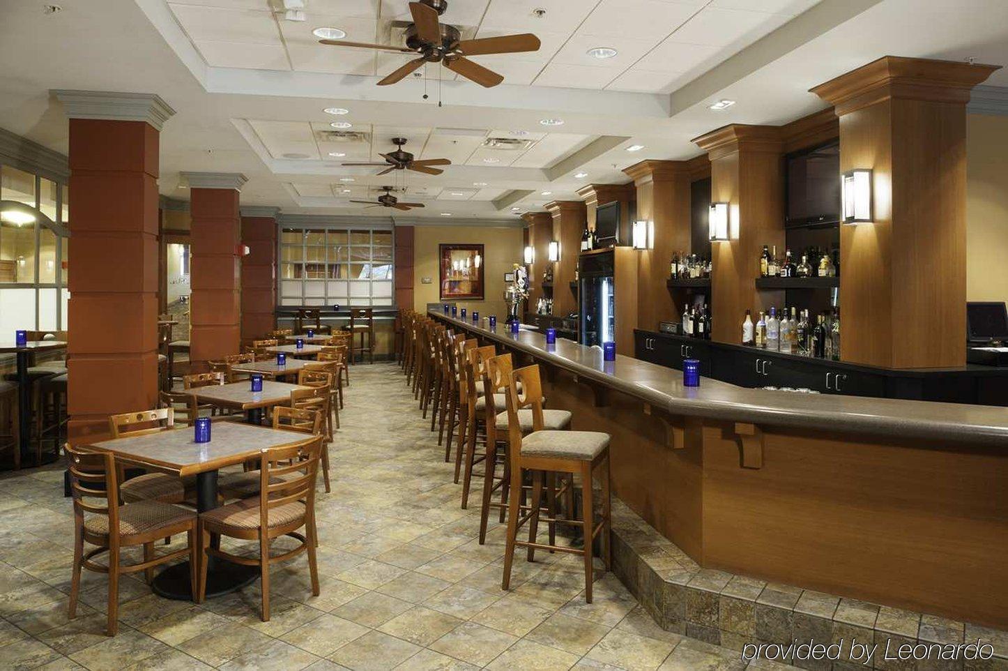 Doubletree By Hilton Milwaukee Downtown Ξενοδοχείο Εξωτερικό φωτογραφία